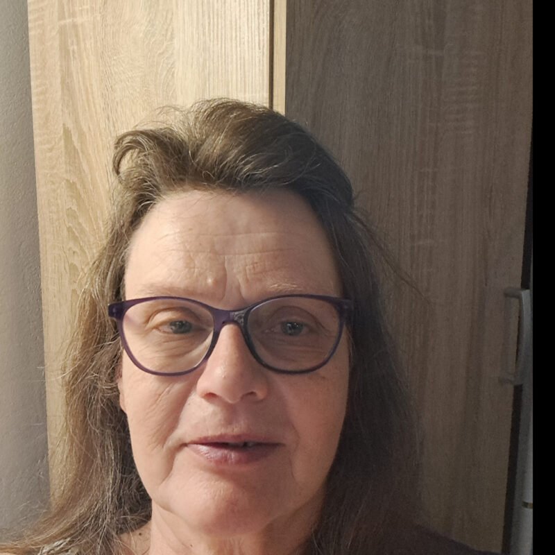 Profiilikuva käyttäjälle Sari